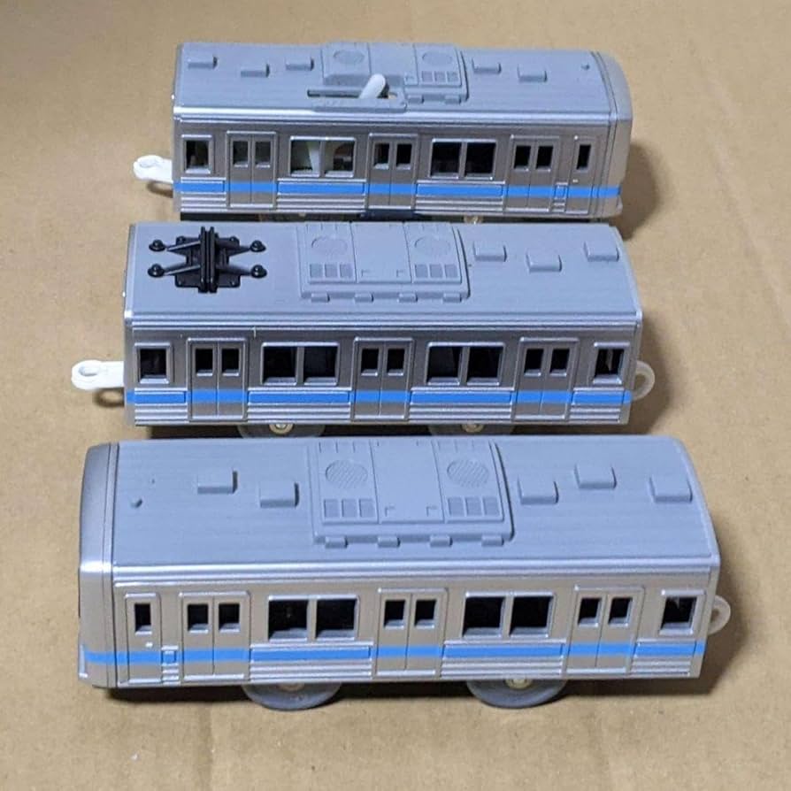 トミー プラレール 小田急2000形 プラレール 小田急 2000形 トミー プラレール 小田急電鉄 2000形